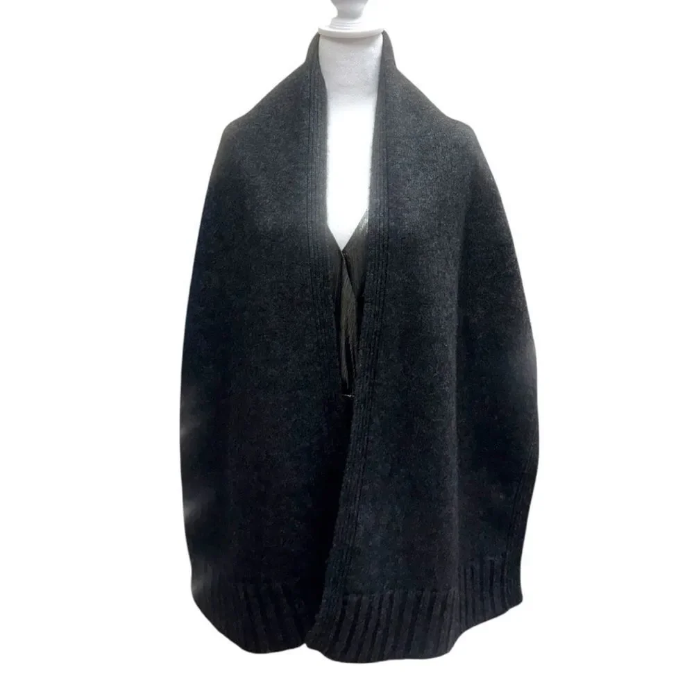 Céline Charcoal Gray Wool & Yak Blend Wrap Shawl Scarf with Ribbed Edges Auth